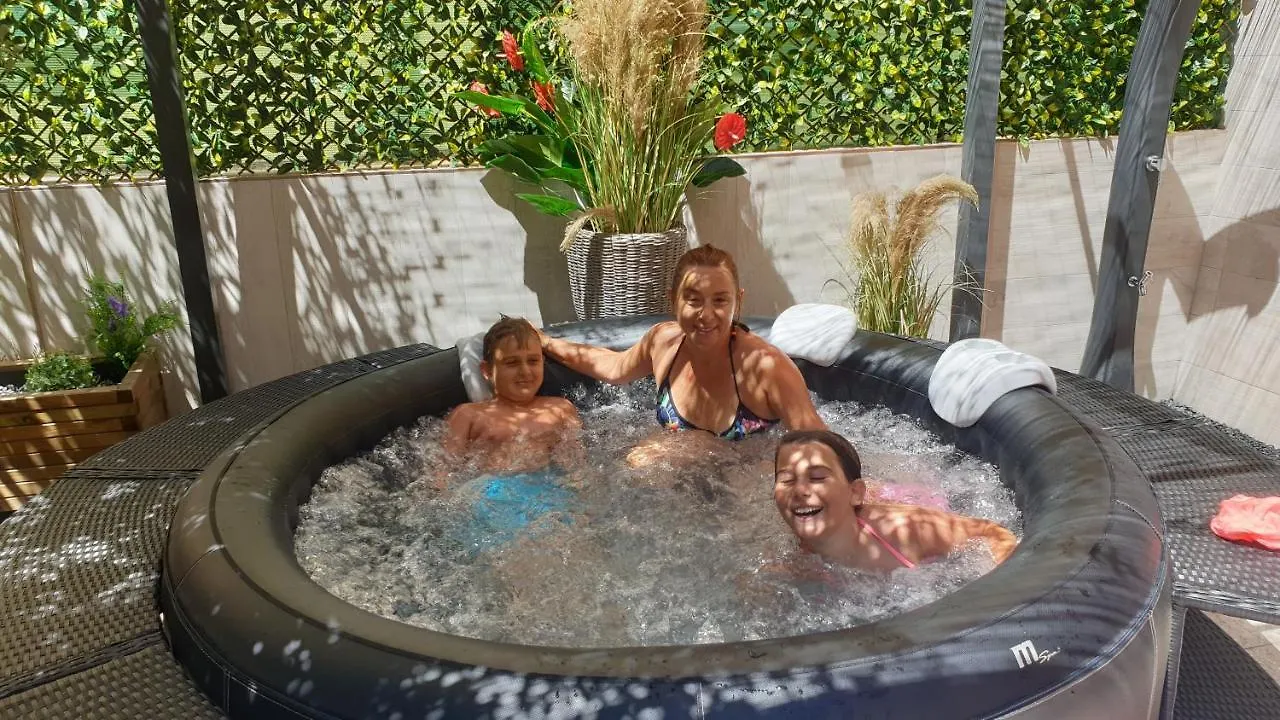 Gæstehus Glam Resort Villa Maria Luigia La Spezia